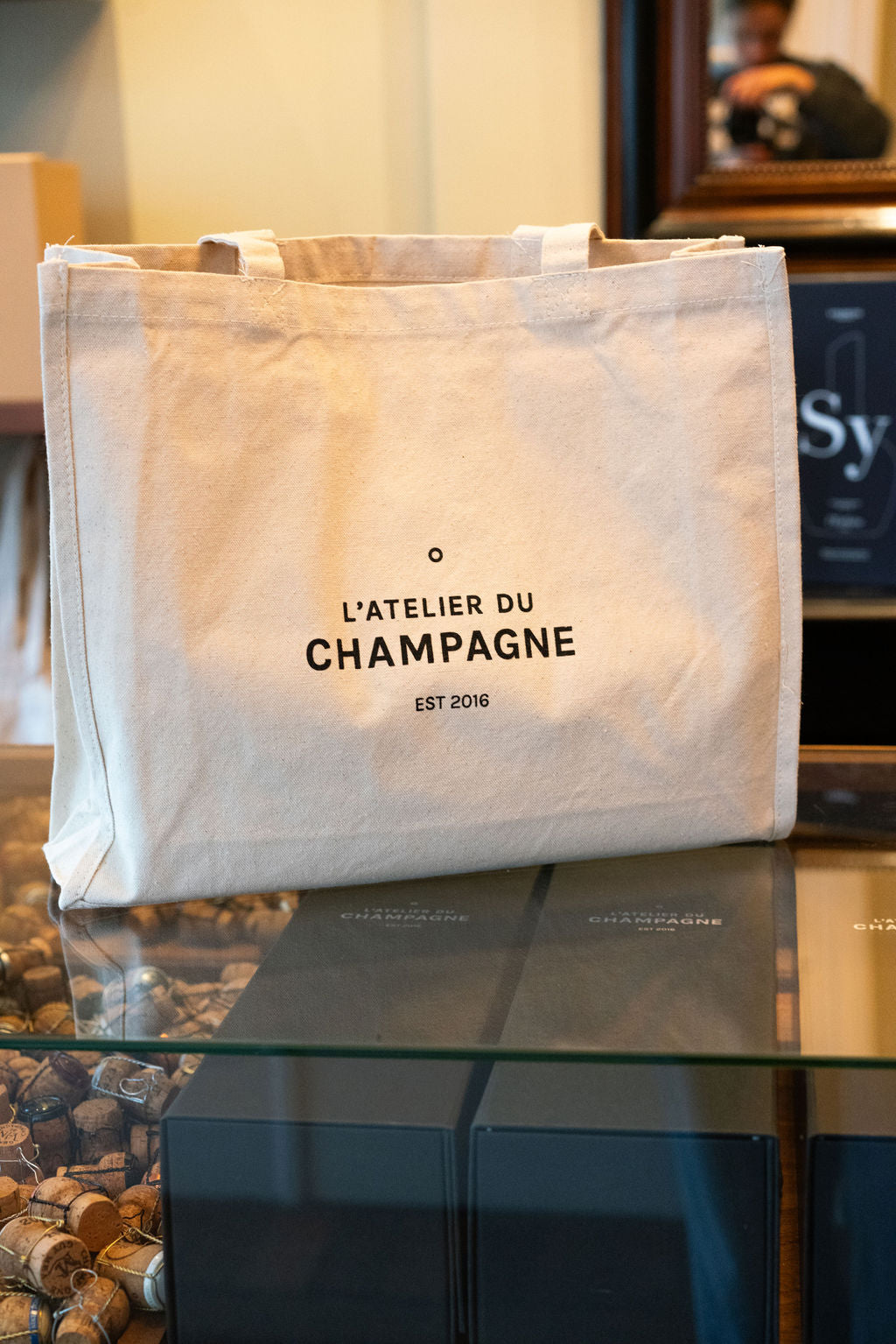 l'Atelier du Champagne canvas bag