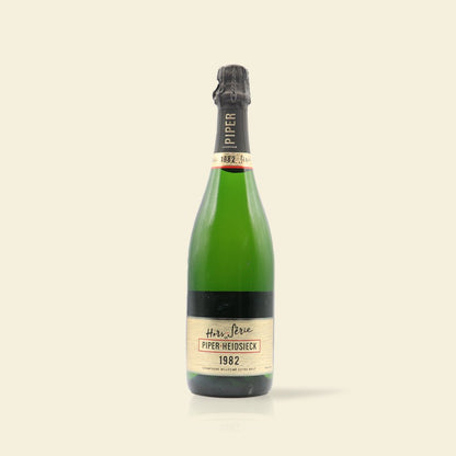 Vintage 1982 Hors Série in giftbox